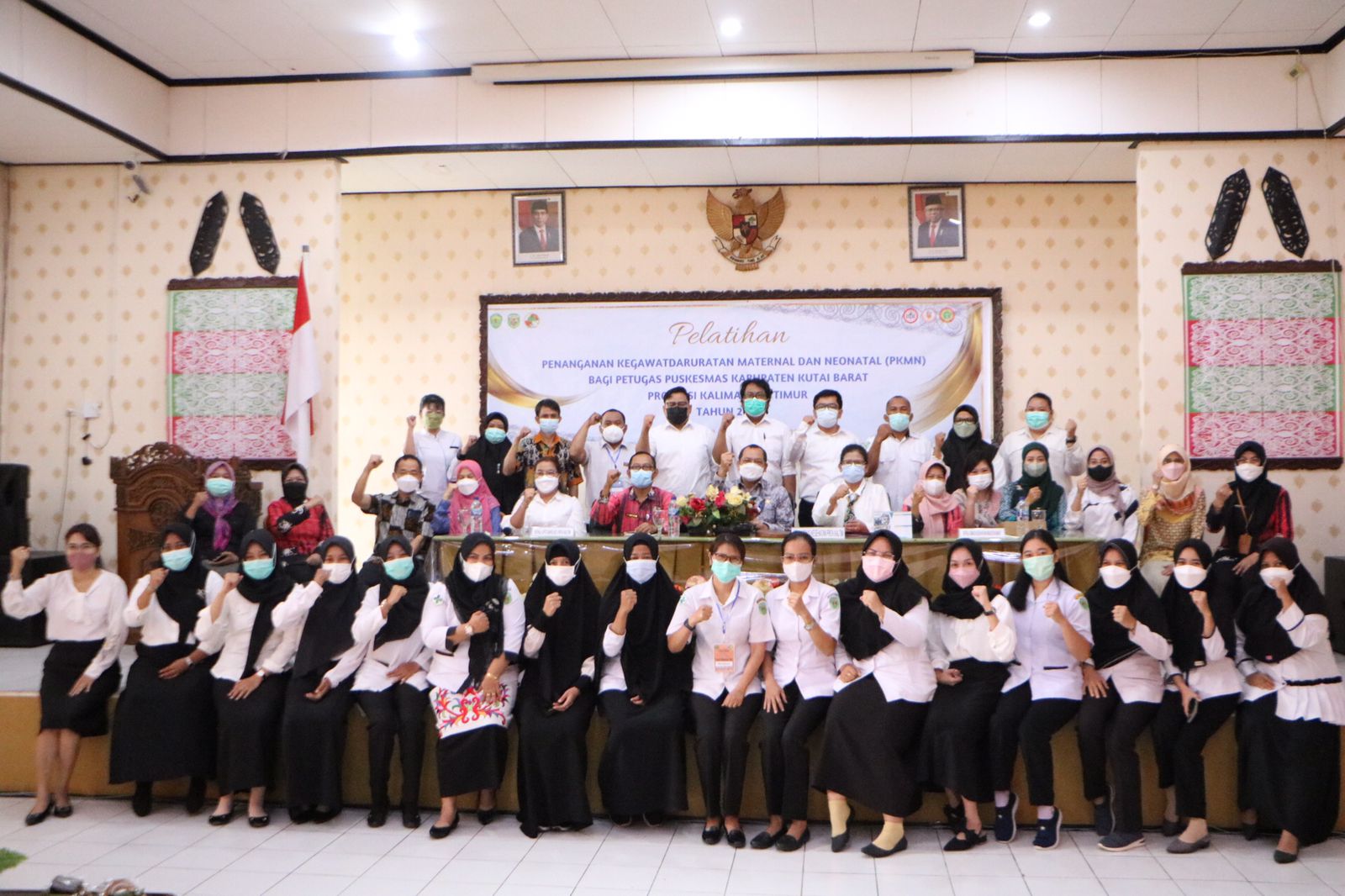 Tenaga Kesehatan Memiliki Pengetahuan Dan Kemampuan Klinis, Dalam Melakukan Resusitasi, Stabilisasi Dan Transportasi Saat Memerlukan Rujukan